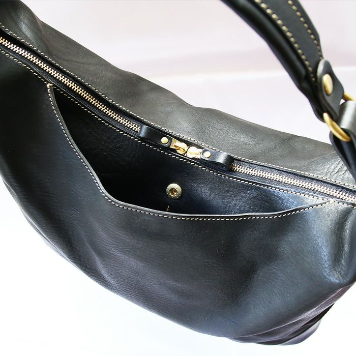 ◆送料・関税込◆PARADA スモール レザー ショルダーバッグ ブラック スモール レザー ショルダーバッグ | PRADA