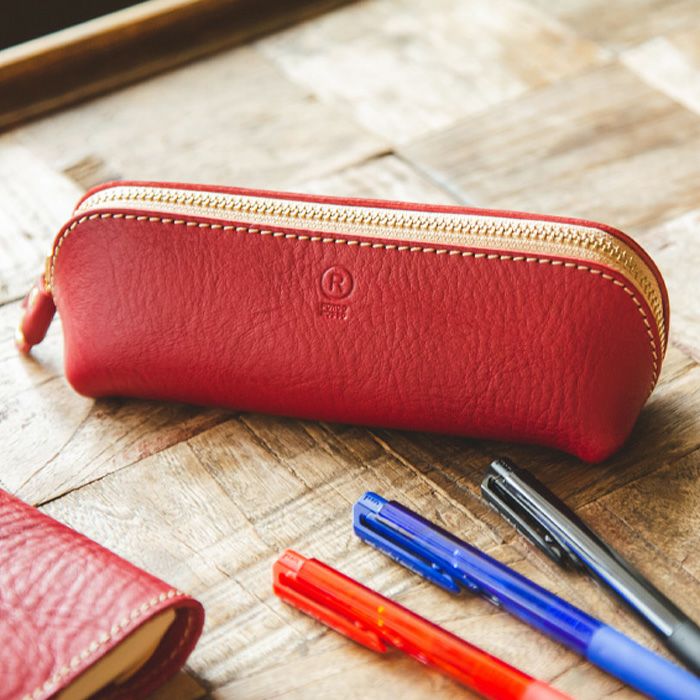 MONTBLANCペンケース　赤　本革 マイスターシュテュック セレクション ヘリテイジ ルージュ