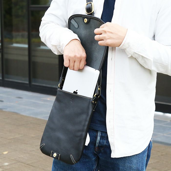 ショルダーバッグ No.8386 leather cover cross BAG バーティカルカバーショルダーバッグ|PORCO ROSSO