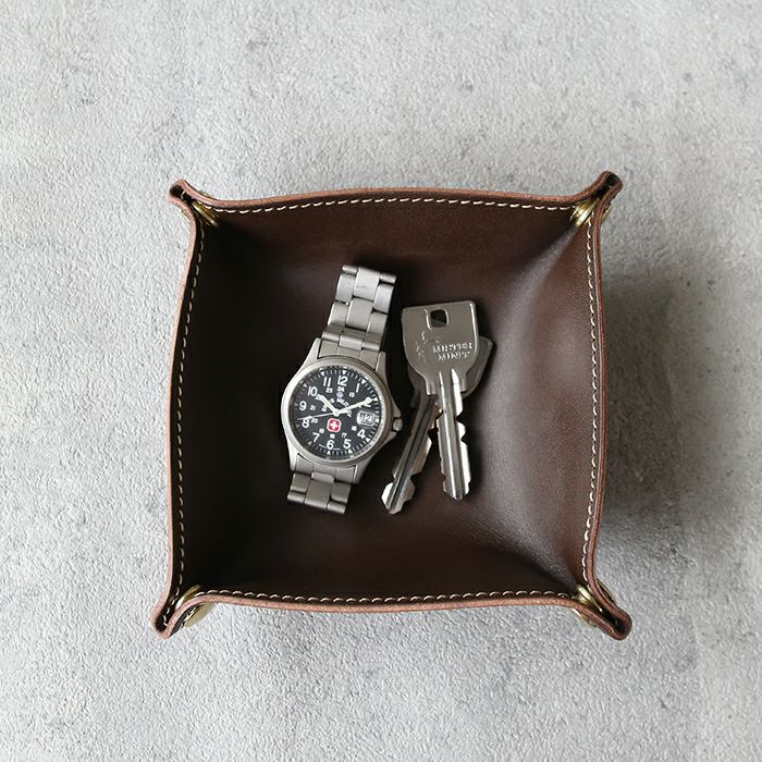 PORCO ROSSO／スクエアトレー[sokunou] ｜革鞄・革小物のPORCO ROSSO