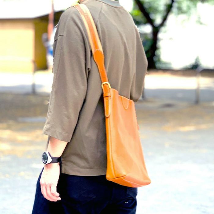 アクティブショルダーバッグM｜PORCO ROSSO